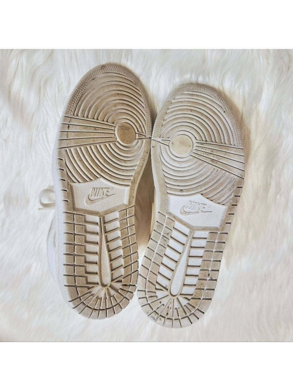 Nike Air Jordan 1 Patent Leather White Sneakers Size 7 - Picture 9 of 12